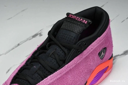 LOW JORDAN SHOCKING (W) PINK RETRO 14 1012